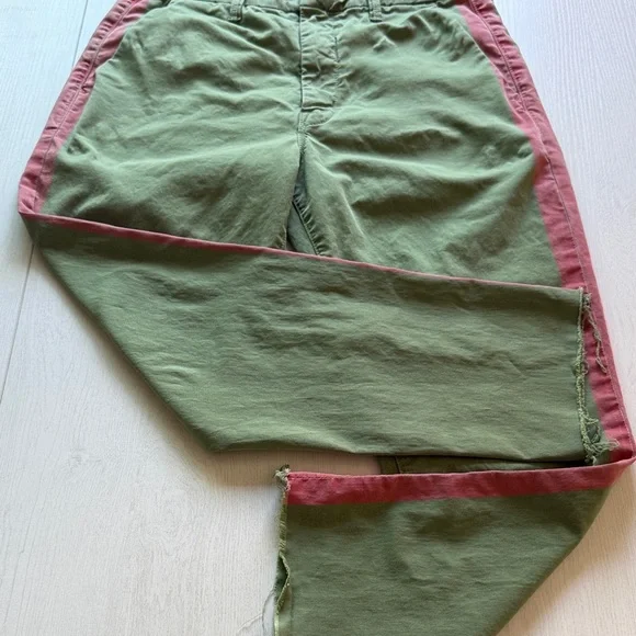MOTHER Shaker Prep Fray Olive Green Pants with Red Accent Size 27 - Picture 3 of 10